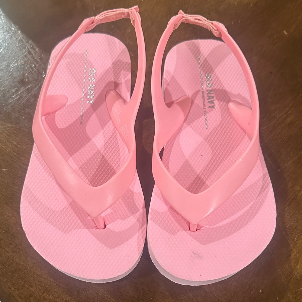 Old Navy Pink Girls' Flip Flop Sandals